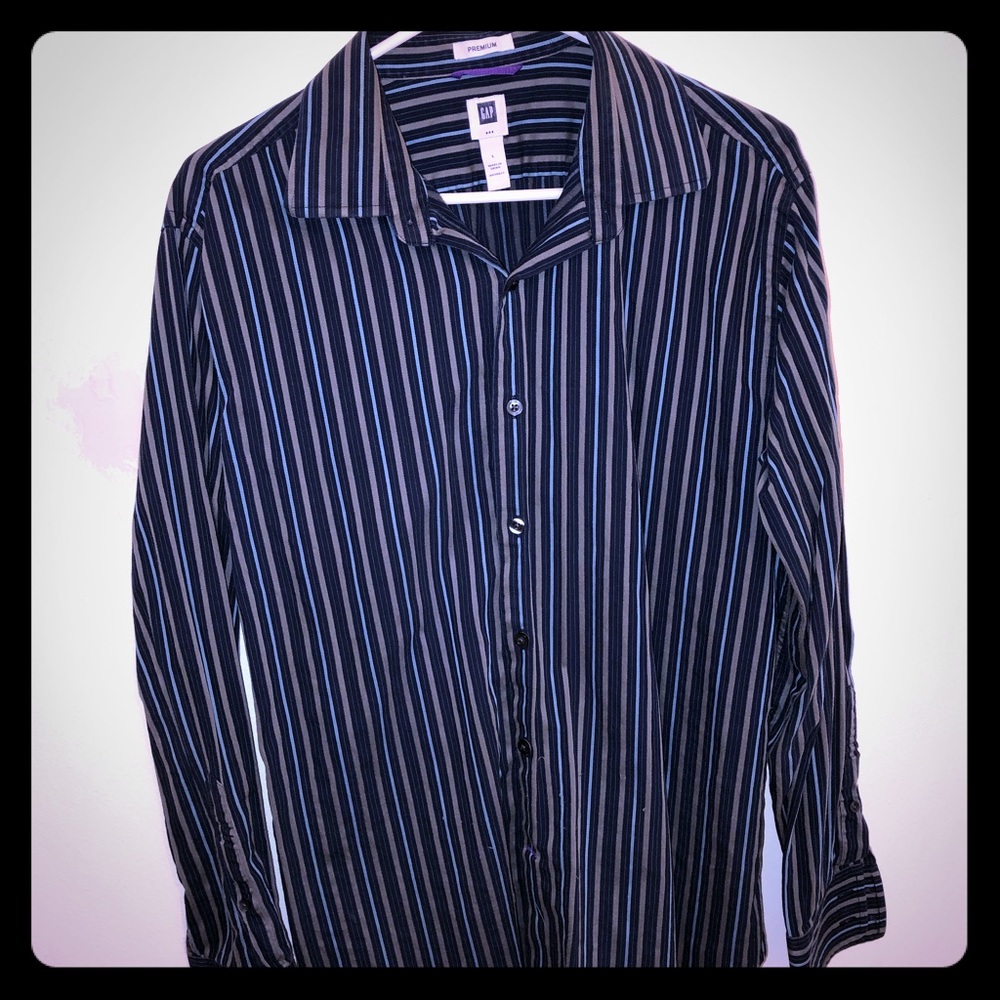 Gap Men’s Button Up Large
